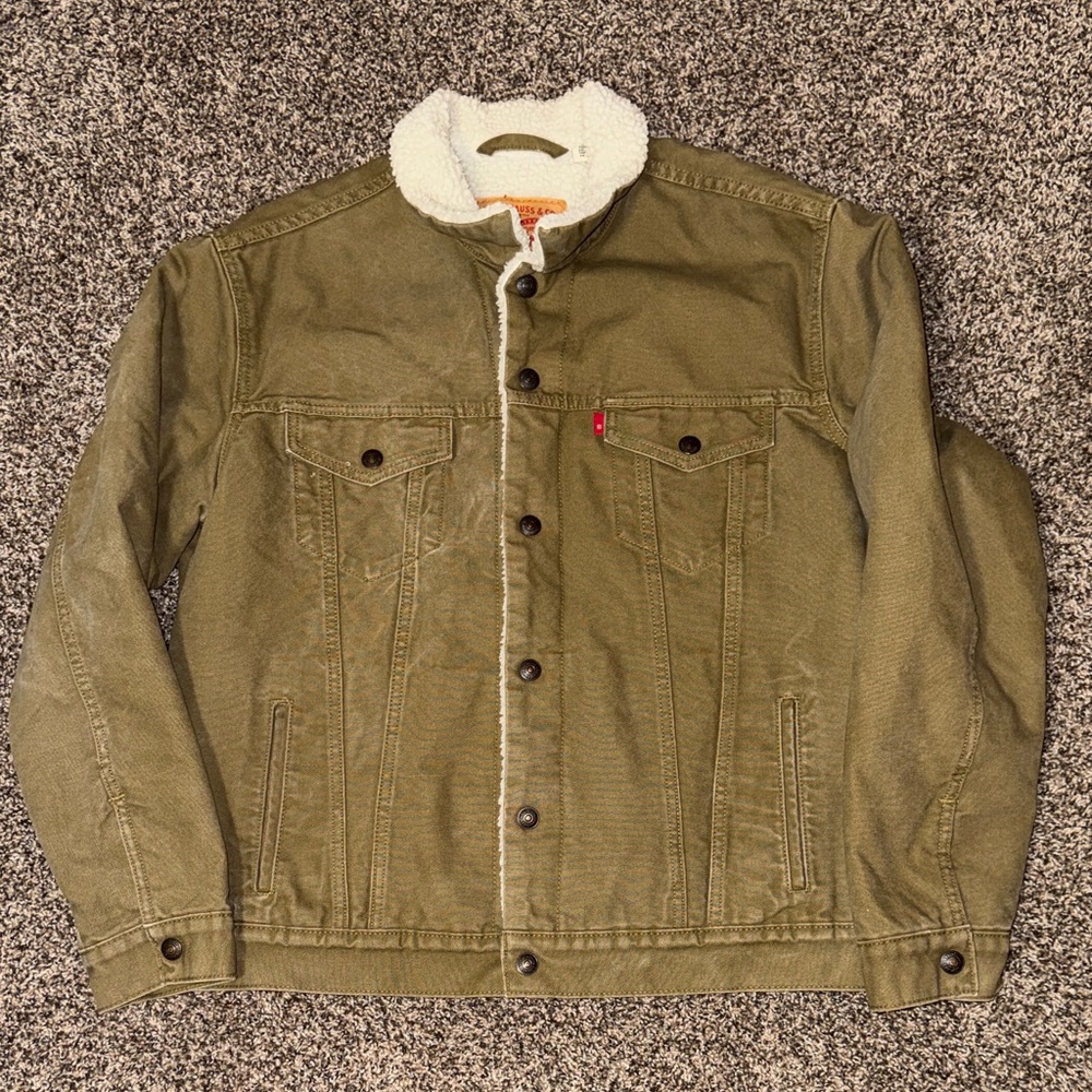 Levi Strauss Sherpa lined Trucker Jacket Large